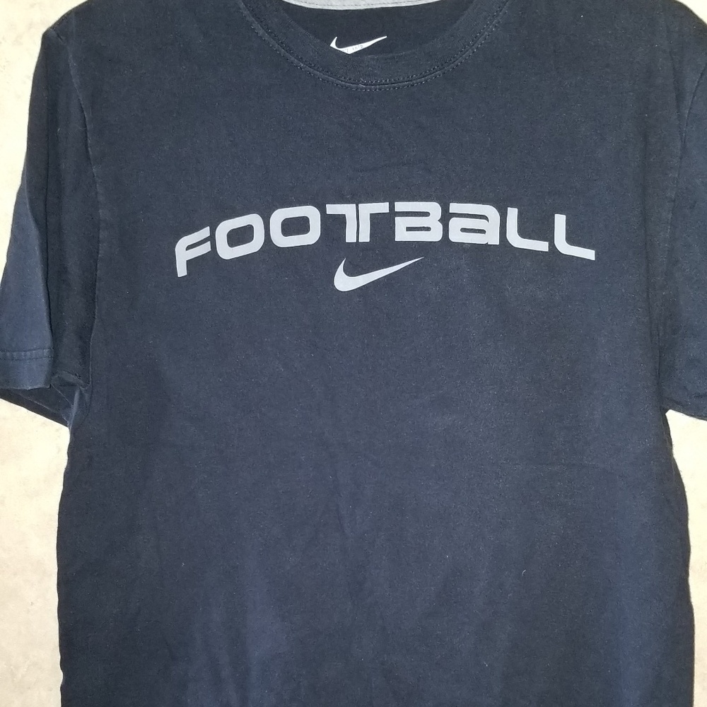 Nike football tshirt